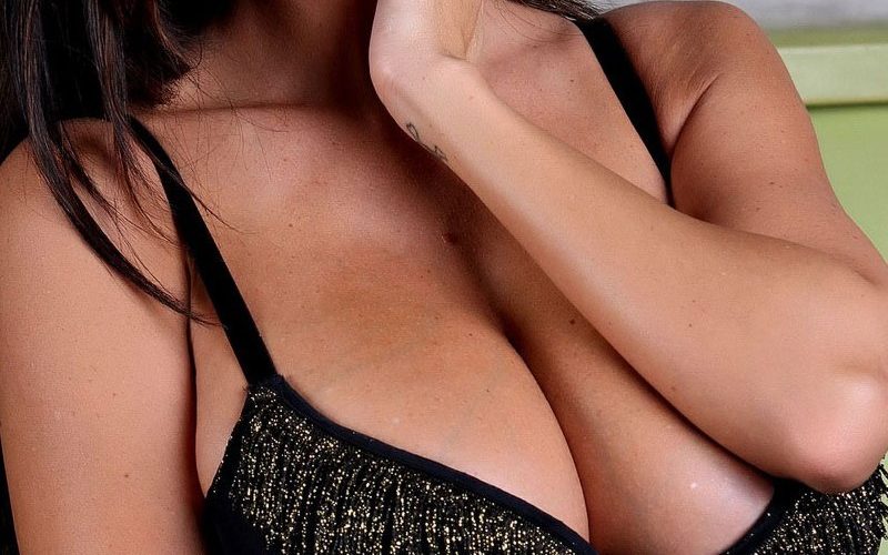 Αθηναία milf